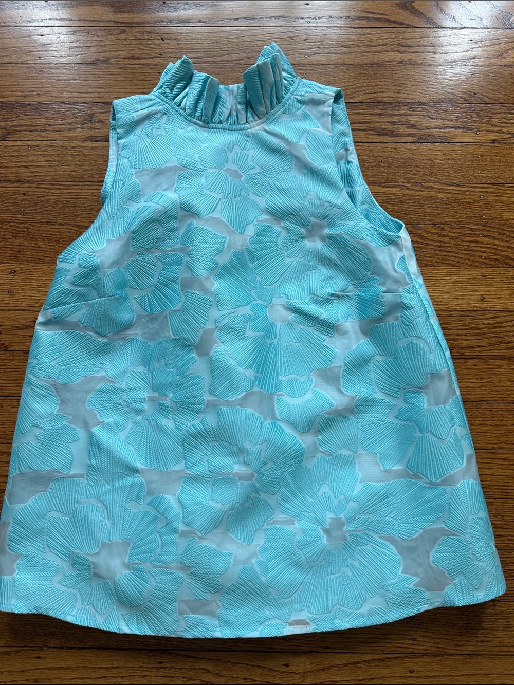 Tuckernuck Aqua Textured Floral Sleeveless Top